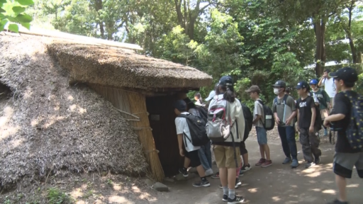 多摩市・多摩第二小学校<br>～６年生の埋蔵文化財センター見学～